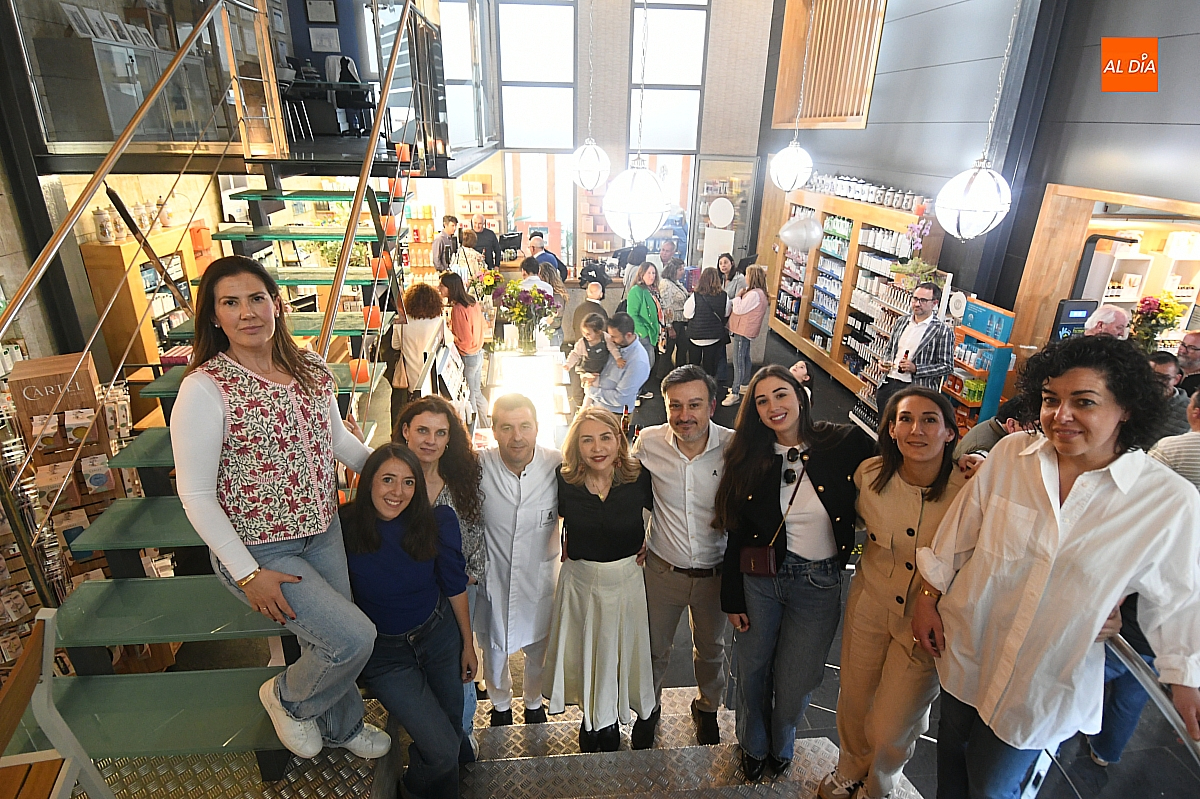 Farmacia Lisboa celebra tres décadas al servicio de Ciudad Rodrigo