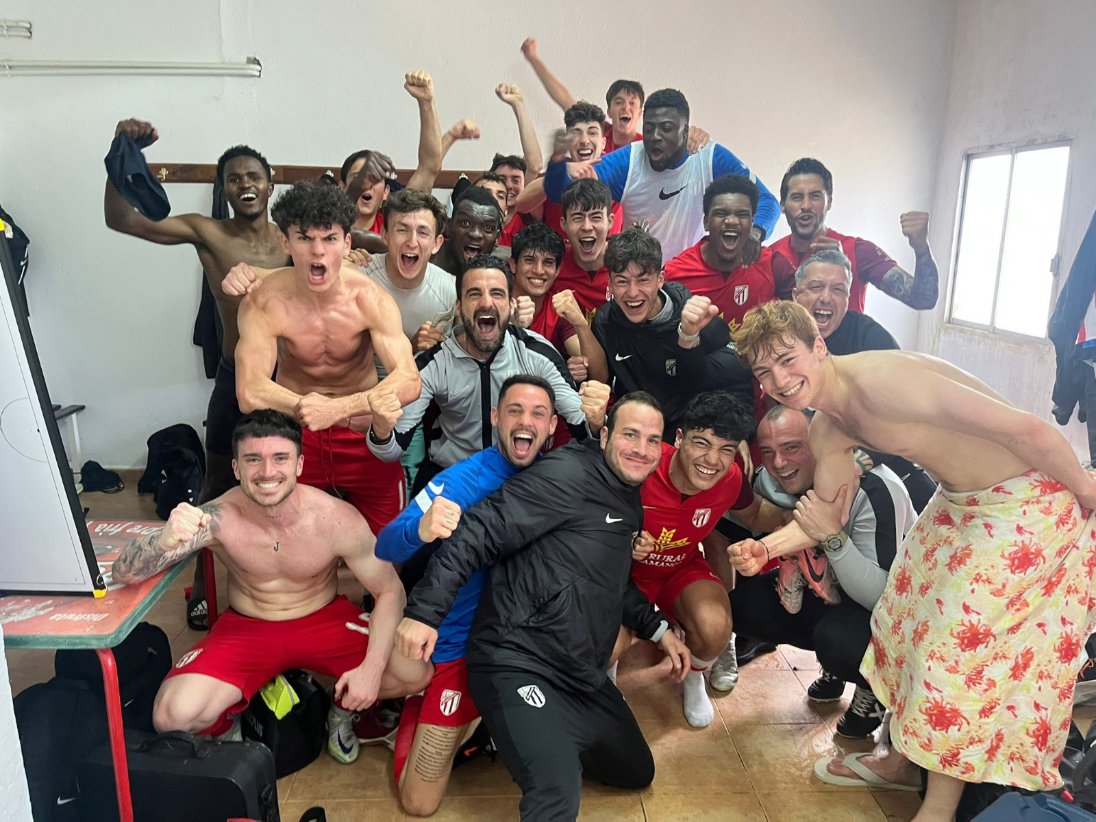 El Santa Marta gana al Palencia CF y suma dos victorias en Semana Santa para relajarse con la salvación (2-0)