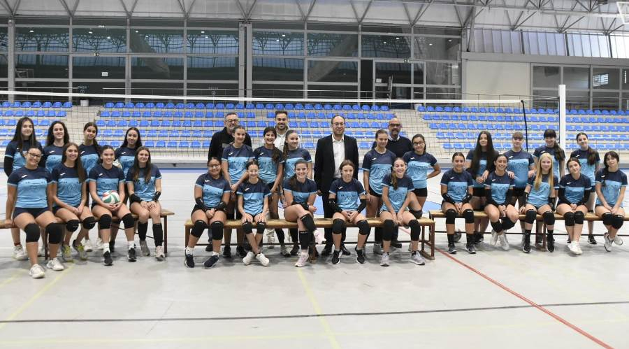 Los dos equipos juveniles de voleibol jugarán el viernes entre ellos en Ciudad Rodrigo