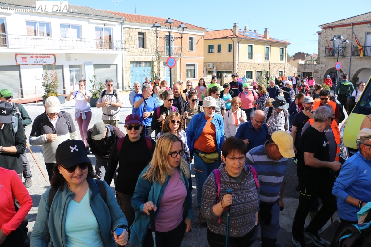  La V Marcha Senderista de Barruecopardo muestra las arribes del Huebra