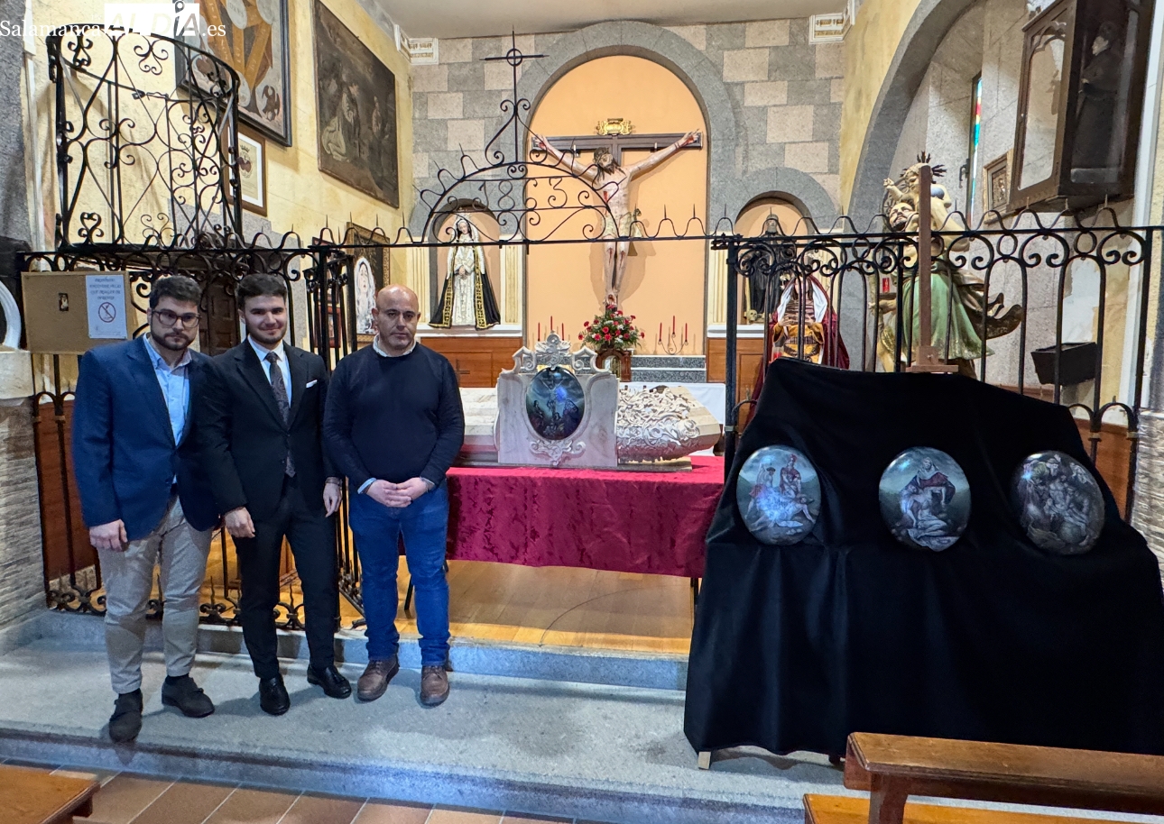 La Cofradía del Humilladero da un nuevo paso hacía la realidad del nuevo paso del Santo Cristo con sus nuevas cartelas y la talla del canasto