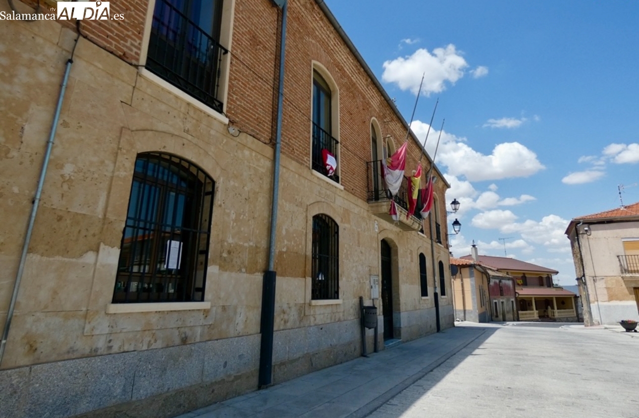 Dimiten Saúl Martín y Francisca Martín como concejales socialistas en el Ayuntamiento de Cantalpino