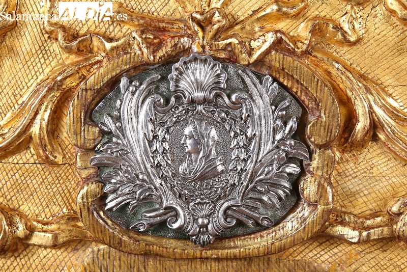 Arte y fe: Restauradas las rejas de plata que custodian las reliquias de Santa Teresa