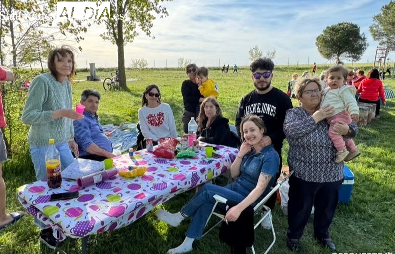 El Inestal, masivo punto de encuentro para familias y amigos este Lunes de Aguas