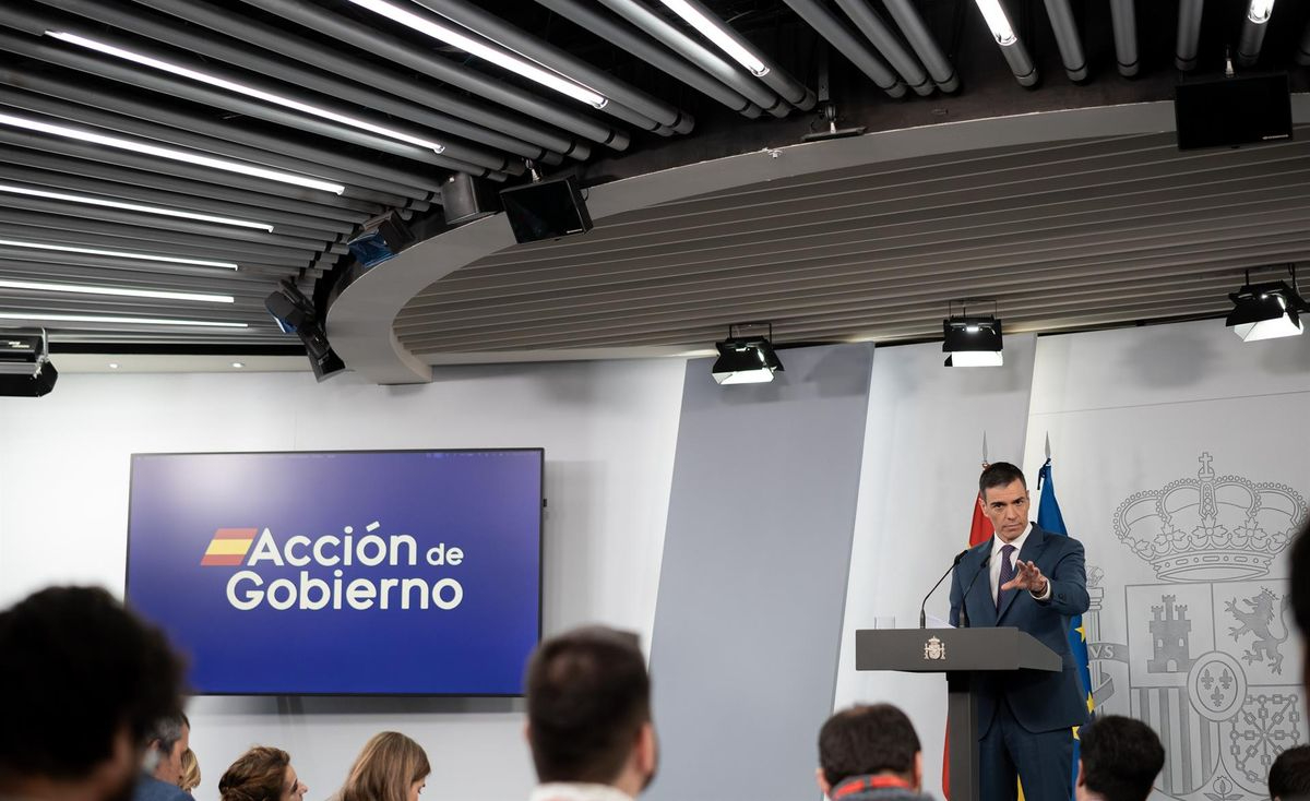 Sánchez exigirá responsabilidades a los operadores privados y no descarta un ciberataque