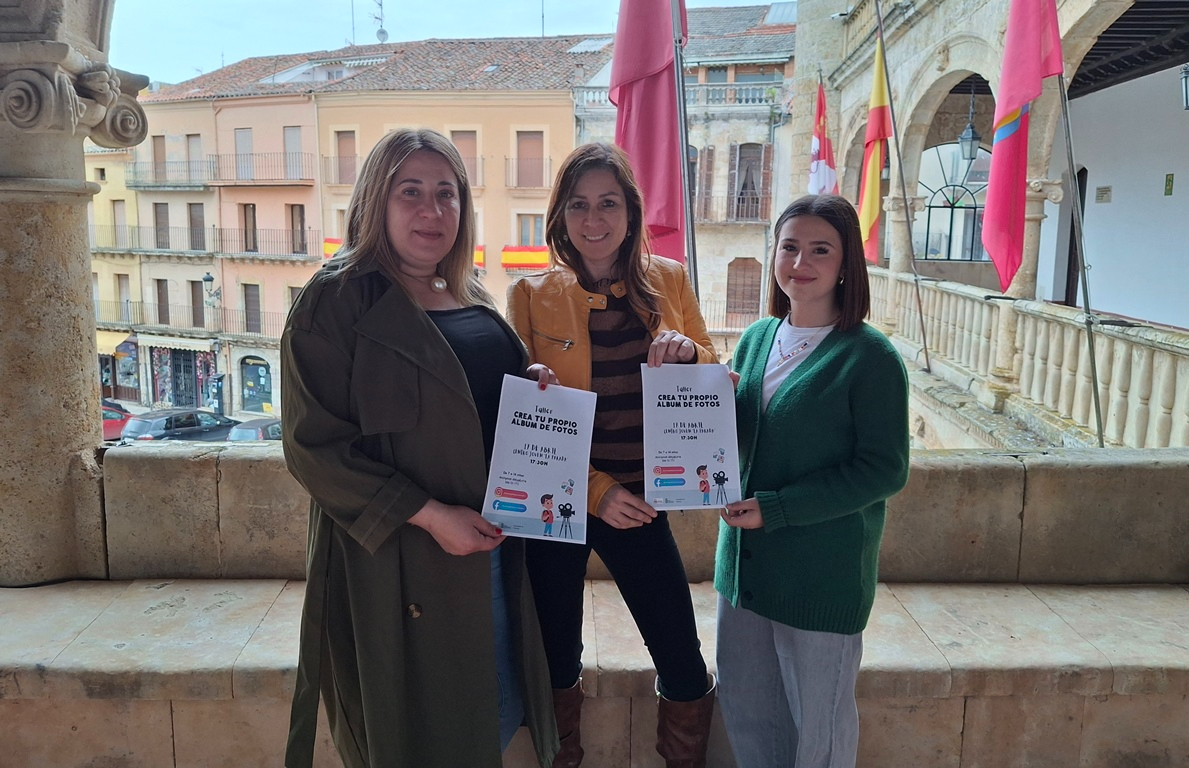 Programado para el Jueves Santo un taller para crear un álbum de fotos