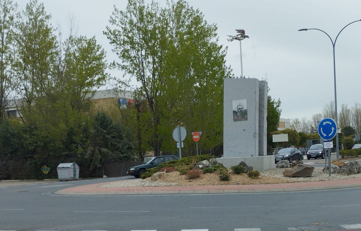 La rotonda homenaje a Miguel Ángel Blanco en Santa Marta estrenará nueva iluminación