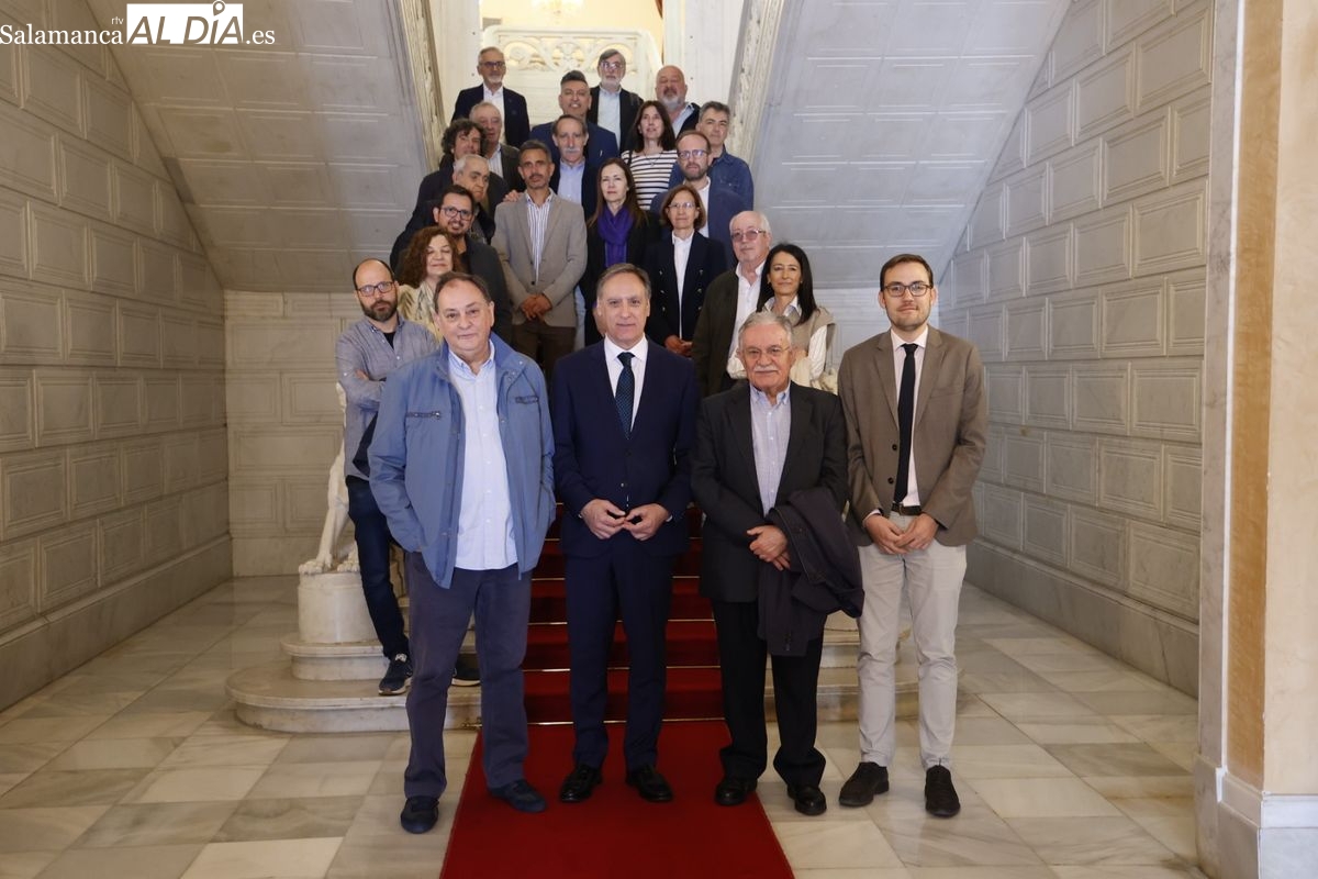 García Carbayo ensalza en Salamanca la labor de los críticos literarios por acercar y recomendar la mejor literatura