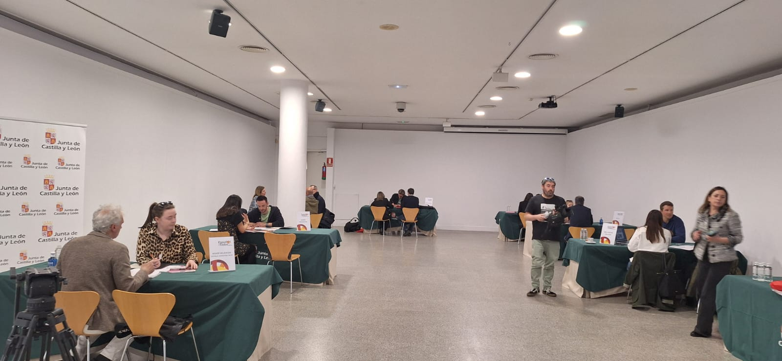 Salamanca, Ciudad del Español, asiste a las jornadas comerciales con representantes de instituciones educativas en Reino Unido