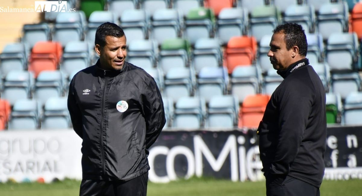 Hugo Mora y Hugo Parra podrían ir al filial del Salamanca UDS; Dueñas sigue en el club