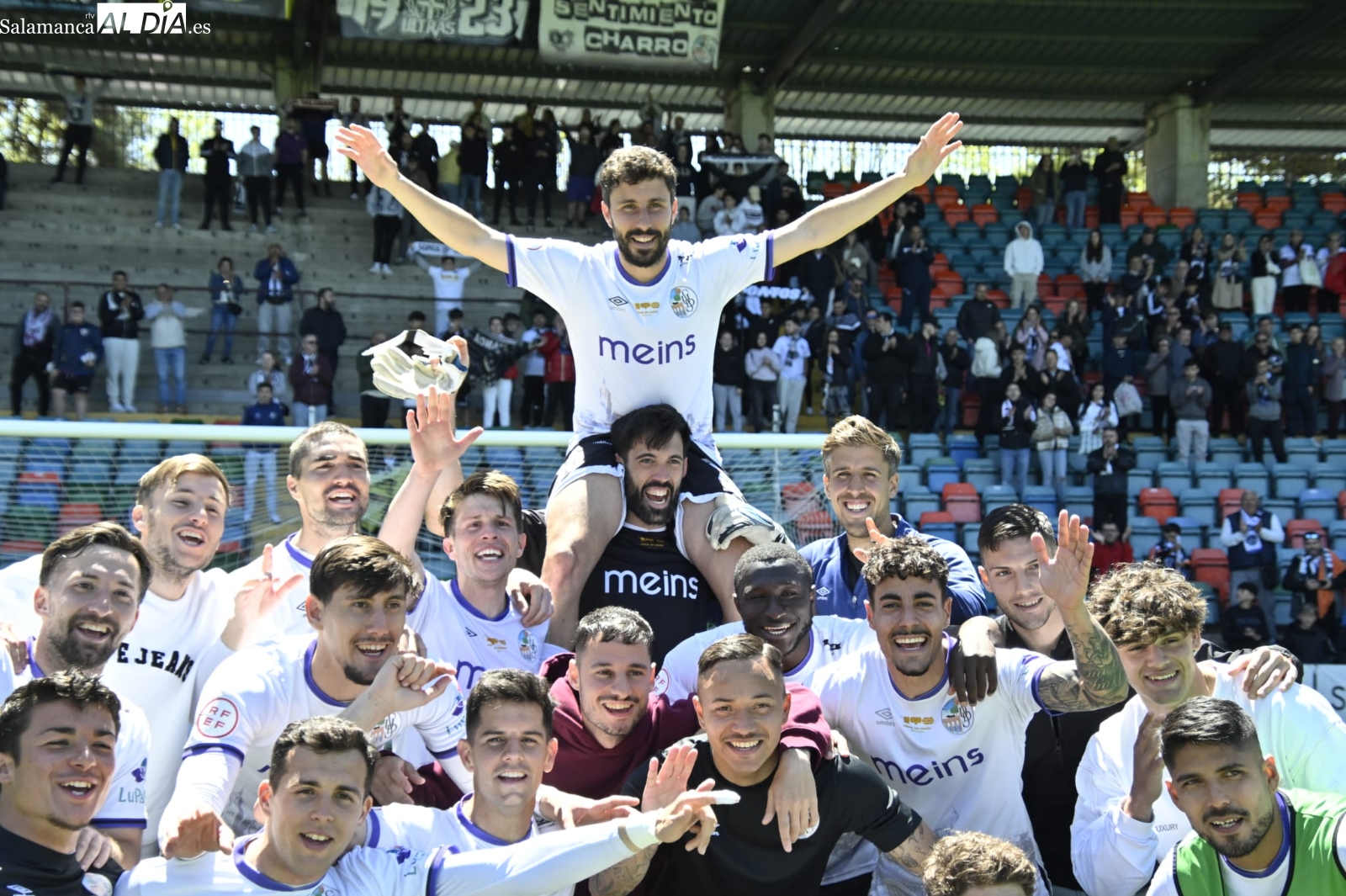 FOTOS | El Salamanca UDS se salva en la despedida de Diego Benito del Helmántico (3-1)
