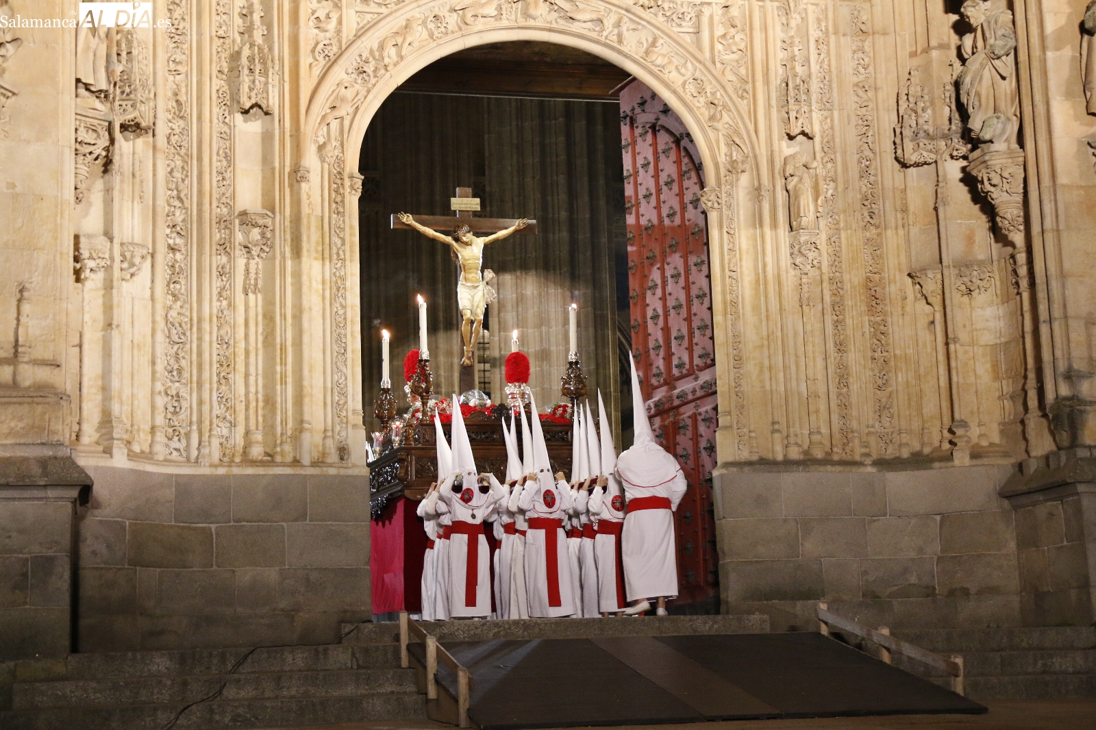 La Cofradía del Cristo Yacente procesionará celebrando el V centenario del Cristo de la Agonía  