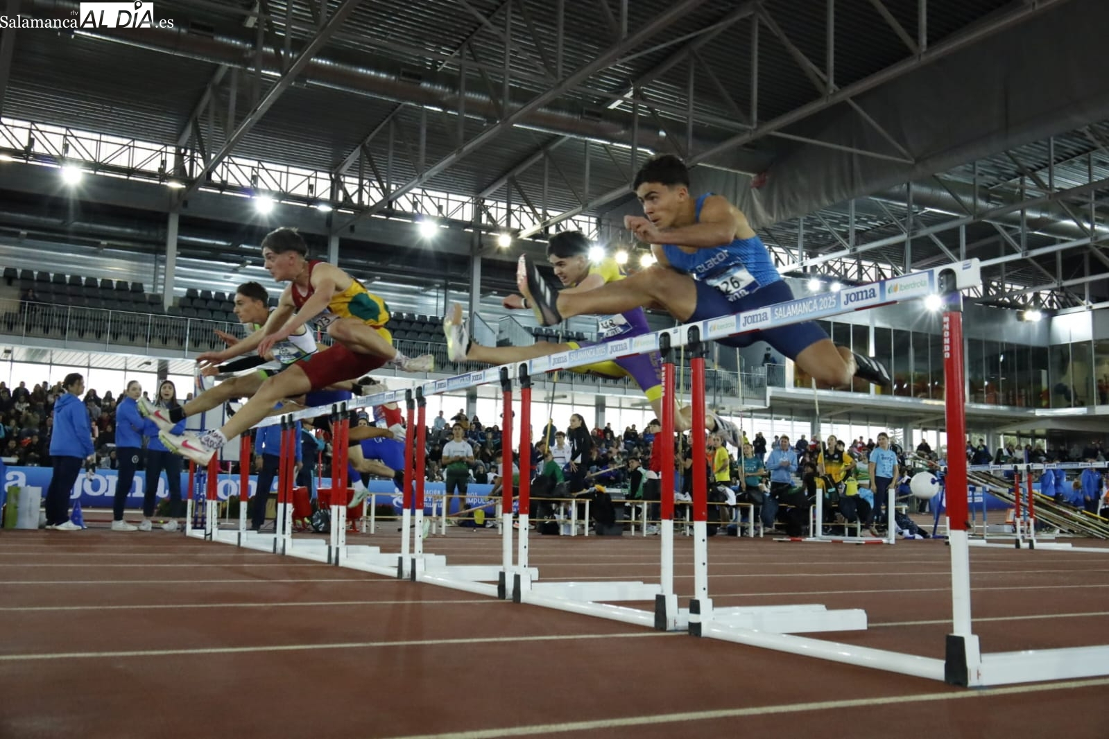 El Ayuntamiento y la Federación de Atletismo de CyL firman un convenio para la celebración de eventos en la Gil Pérez en 2025