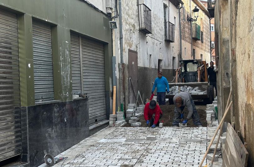 La calle Manterola se transforma: 122.000 euros de accesibilidad y modernización