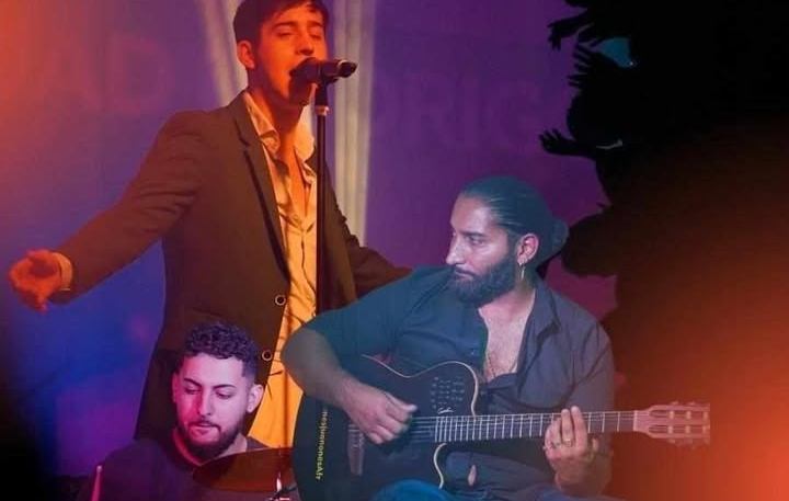 Bermellar se llenará de música y diversión con las actividades del Bar El Frontón