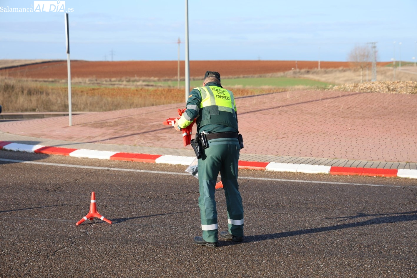 El acceso a la glorieta de Buenos Aires desde la Avenida de la Salle, cortado