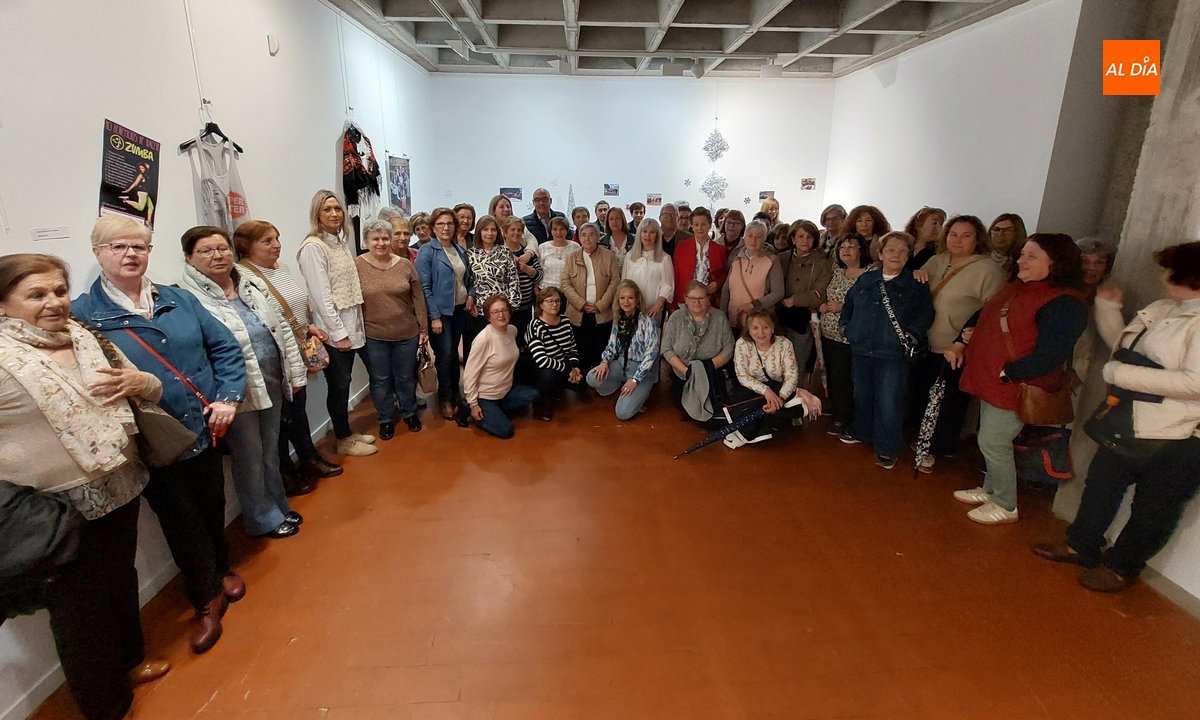 Amanecer muestra en la Casa de la Cultura sus creaciones durante el curso 2024/2025