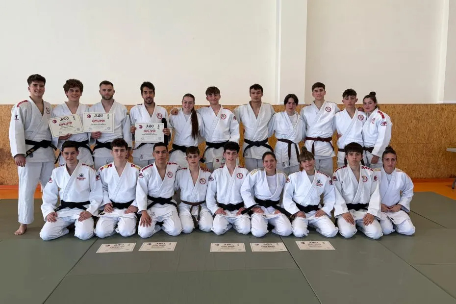 El Doryoku suma nueve nuevos cinturones negros