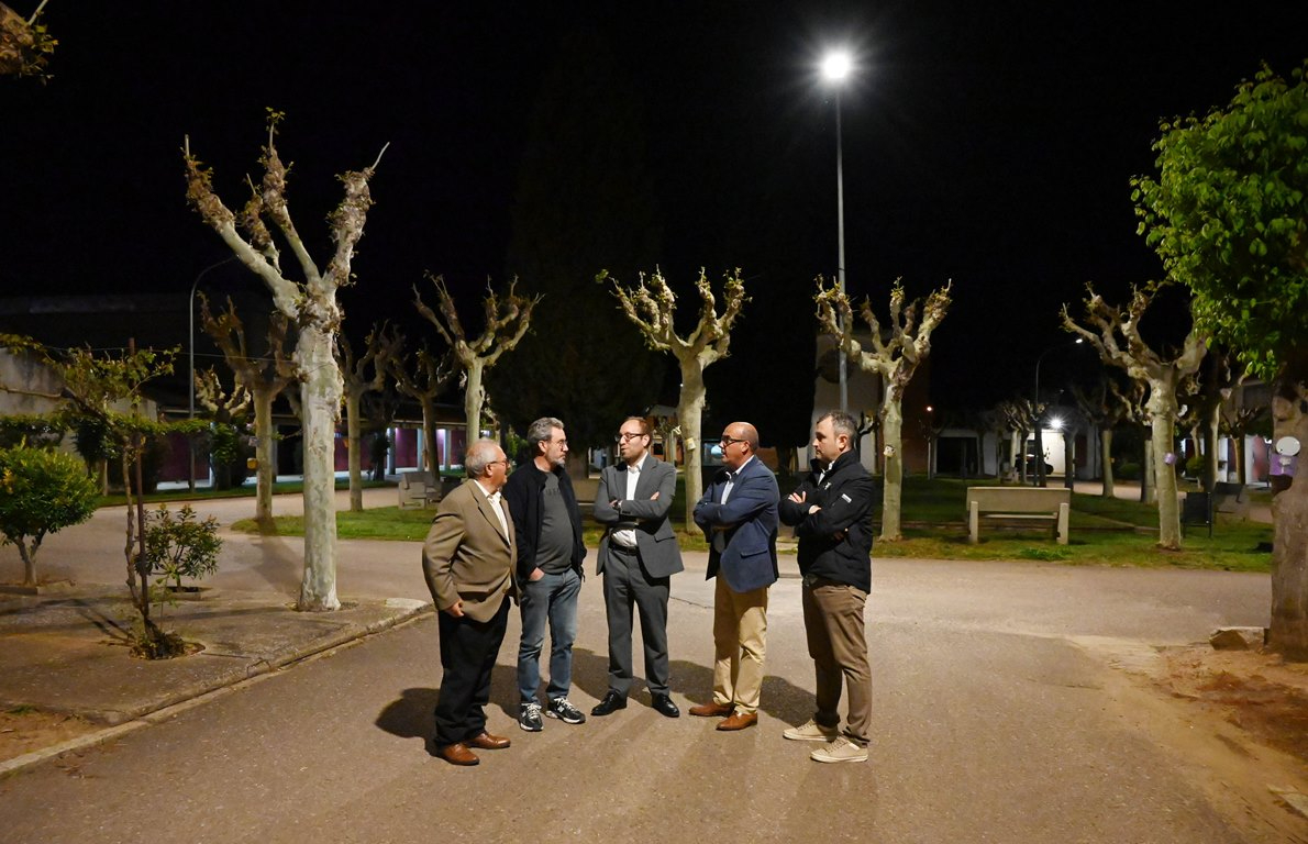 Renovadas 79 luminarias del Valle de San Martín y 40 de Sanjuanejo