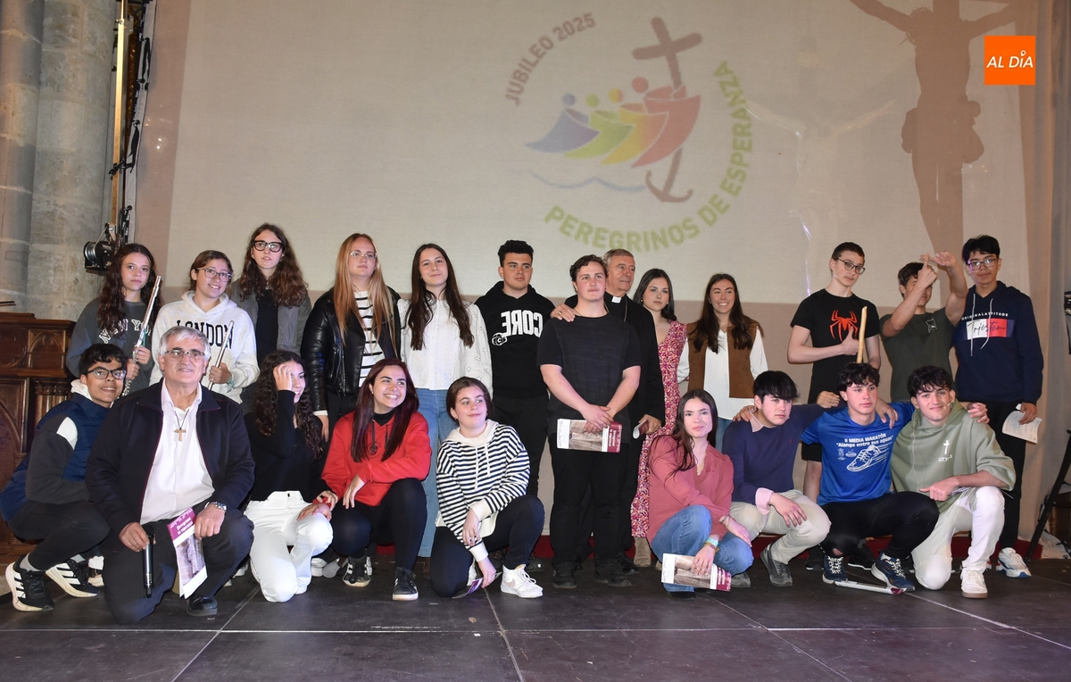 250 alumnos de Religión disfrutan de un montaje teatral al hilo del Año Jubilar de la Esperanza