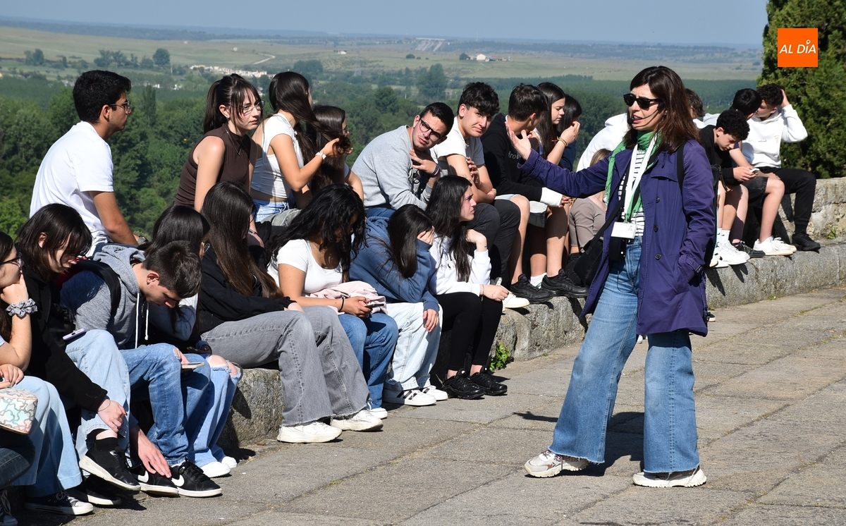 Los participantes en ‘G+Astronomía’ disfrutan de una doble visita guiada