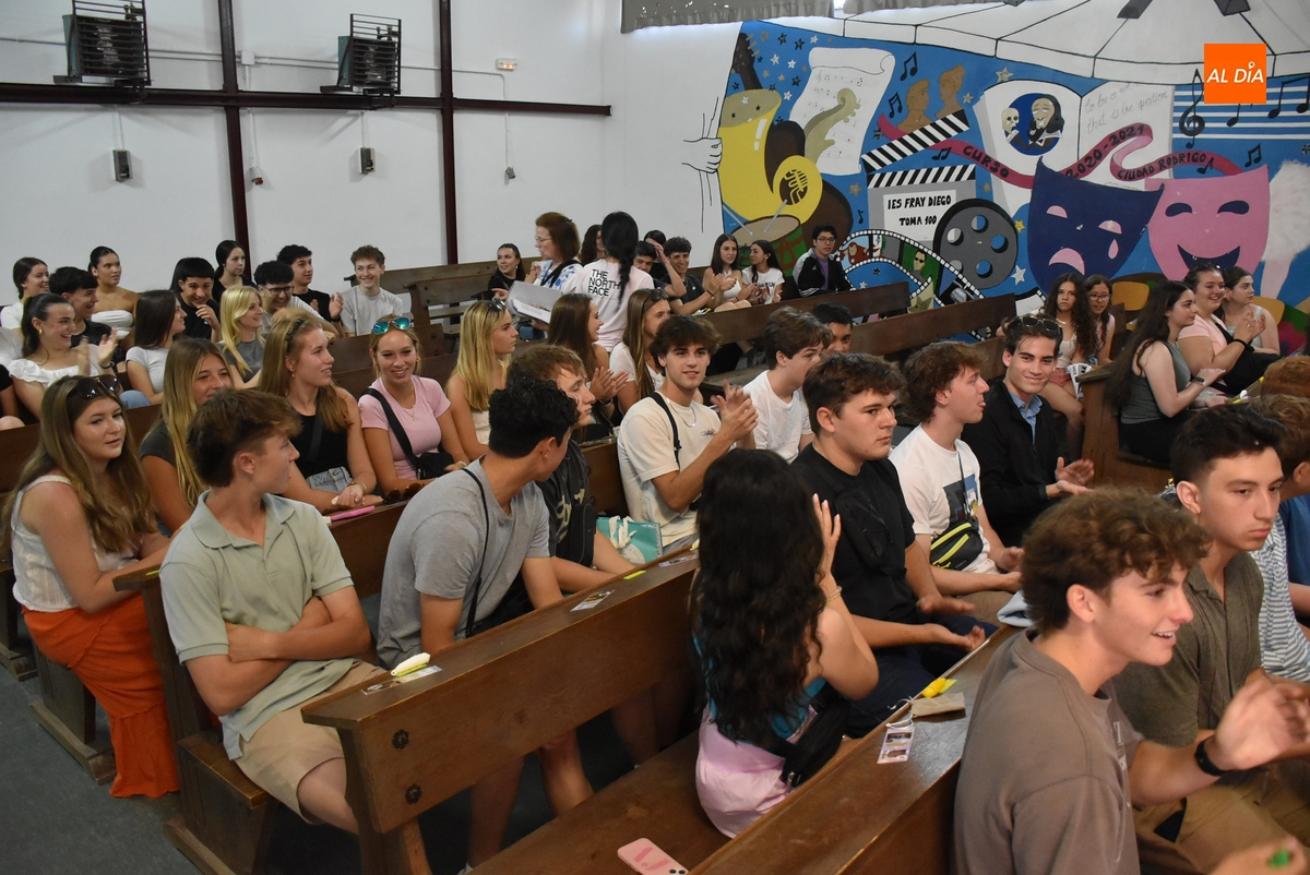 Los jóvenes de Estados Unidos recorren el IES Fray Diego y el centro histórico de Ciudad Rodrigo