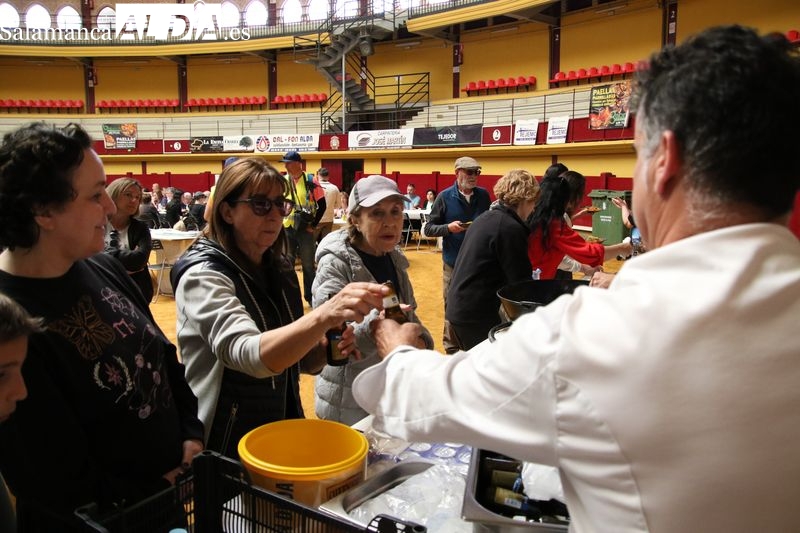 Catering Gabriel reconforta a 110 peregrinos tras su llegada a Alba de Tormes