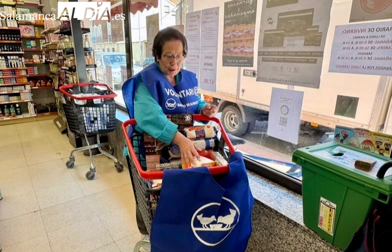 Gran respuesta vecinal a la campaña de recogida del Banco de Alimentos