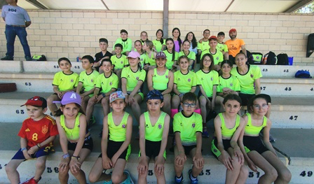 El Club Atletismo Ciudad de Peñaranda y sus Escuelas finalizan el curso con una animada fiesta