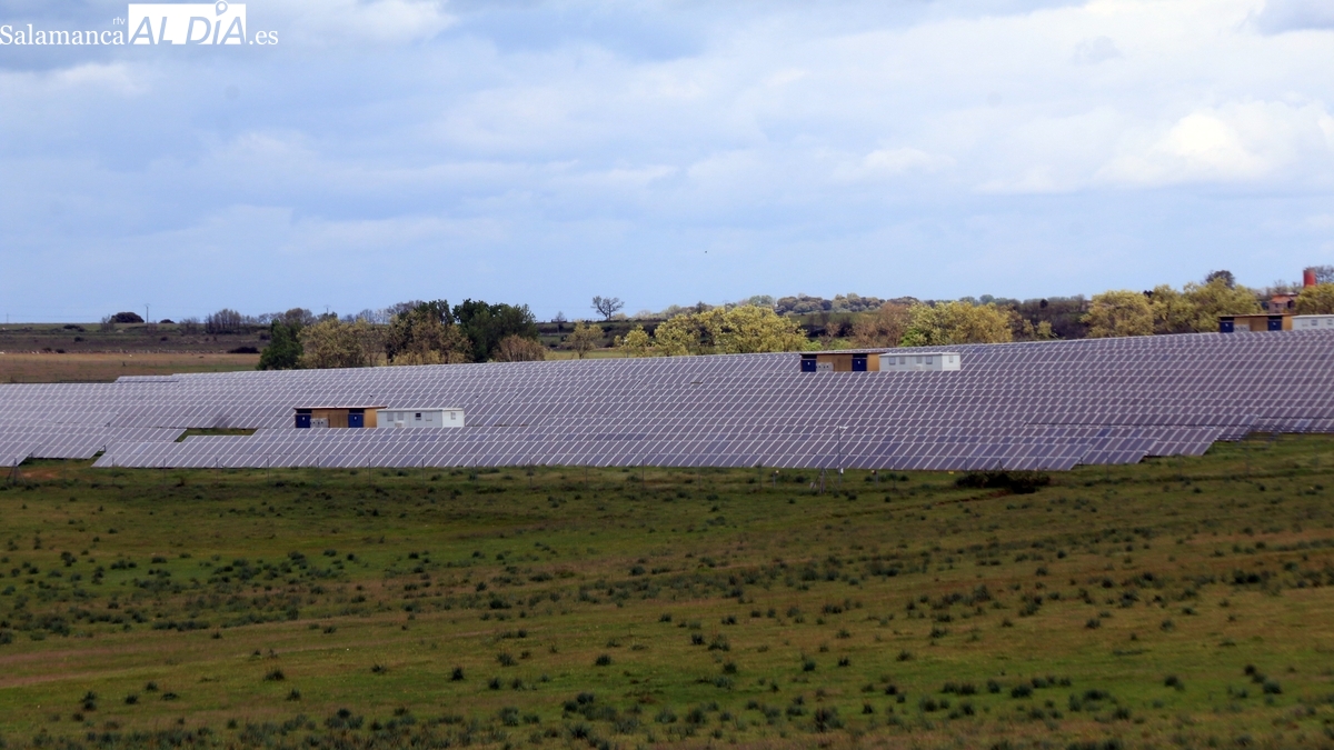 Desestimada la autorización para un parque solar que afectaba a los términos de Ahigal de Villarino, Pereña y Villarino 