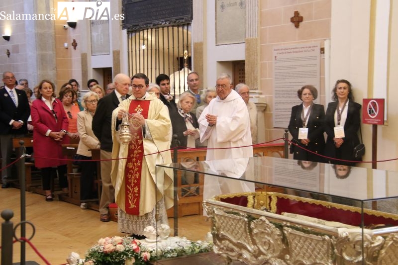 Miguel Ángel González invita a seguir la mística de lo cotidiano y la determinada determinación de Santa Teresa
