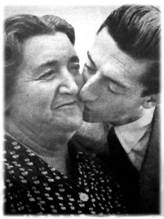 ¡Todo por mi madre!