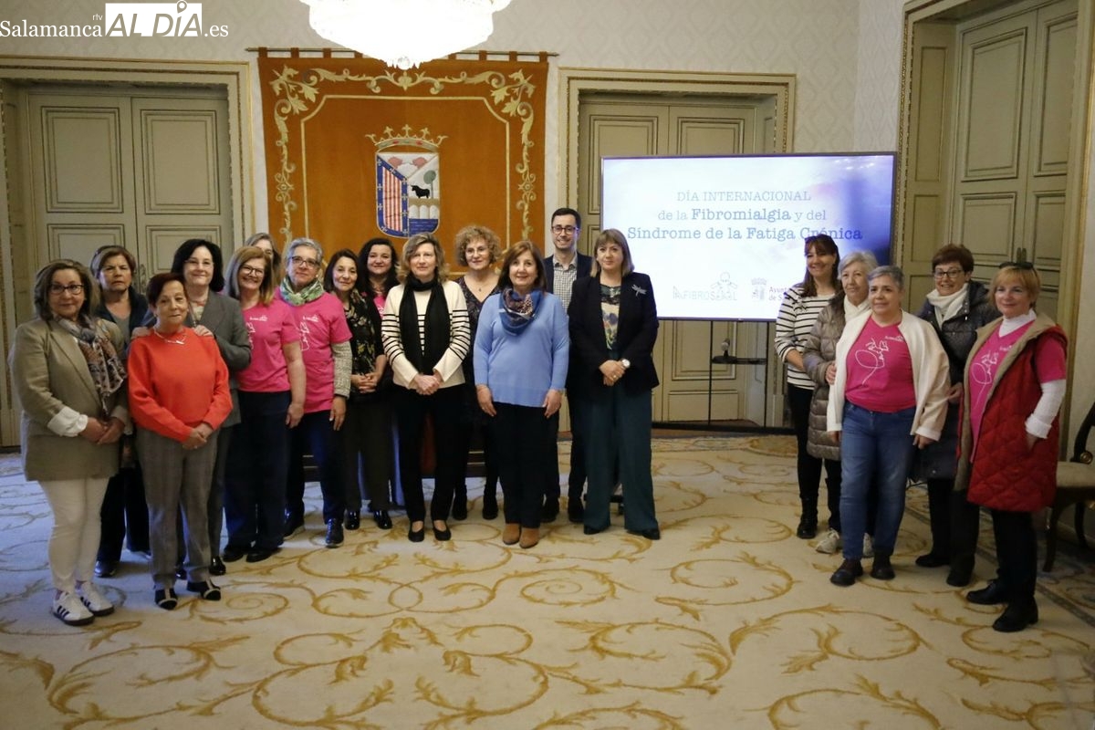 Impulso del Ayuntamiento para la visibilidad de la fibromialgia y la fatiga crónica