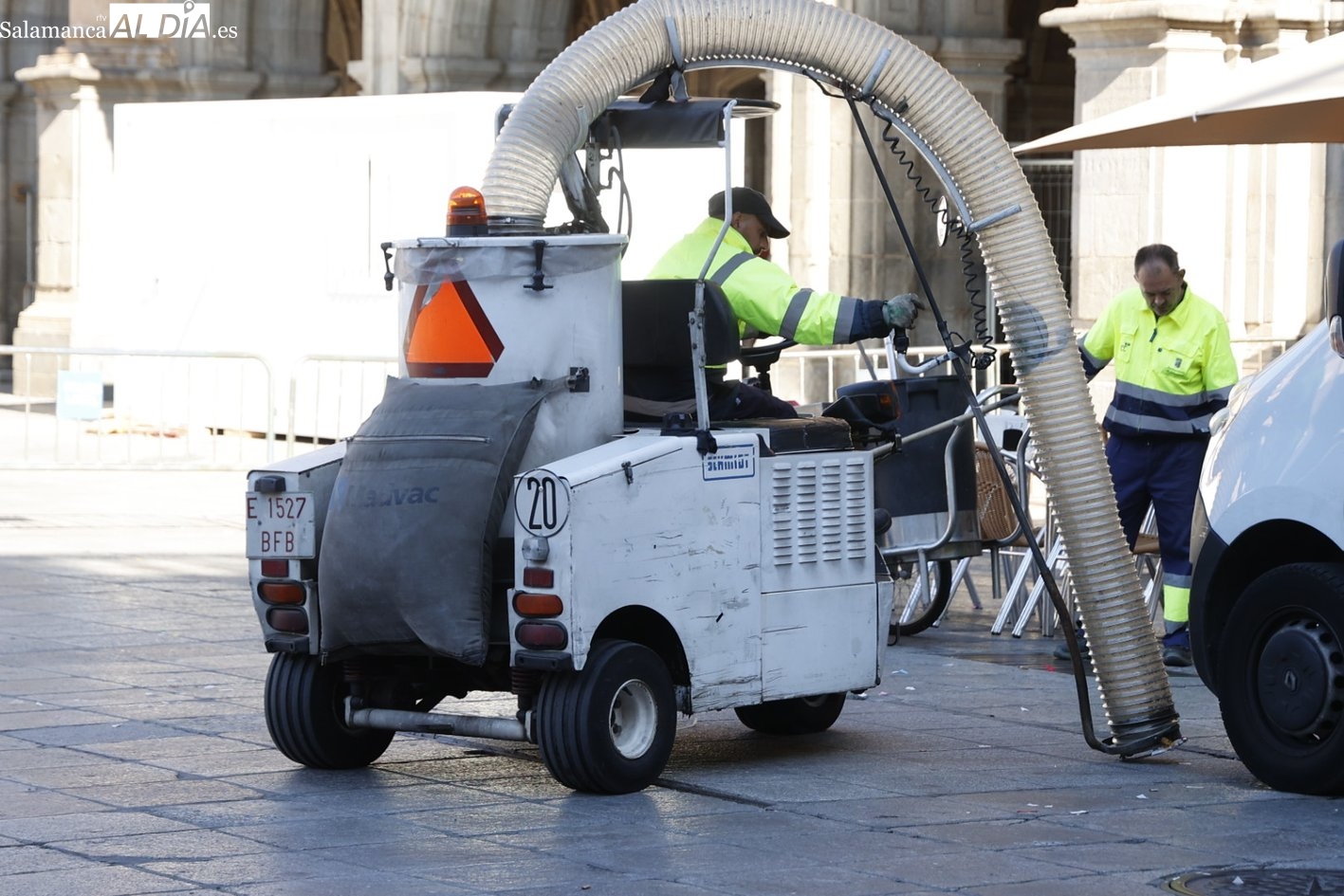 Así trabaja el ejército de la limpieza en Salamanca para mantenerla como una de las ciudades más limpias de España