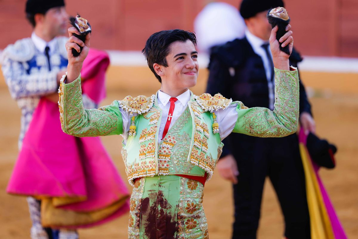 Marco Pérez, imparable. Una nueva Puerta Grande en su recta final como novillero