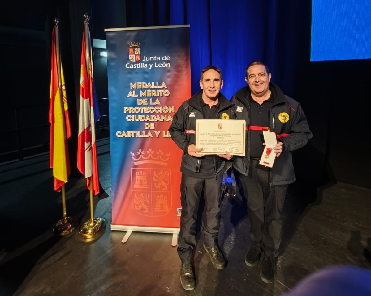 El SPEIS de Salamanca, reconocido por su participación en las labores de rescate y recuperación en las zonas de la provincia de Valencia afectadas por la DANA 