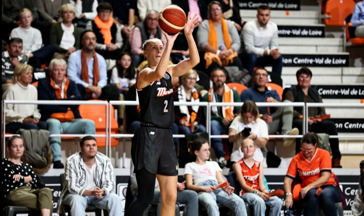 Regan Magarity, calidad contrastada para la pintura de Perfumerías Avenida