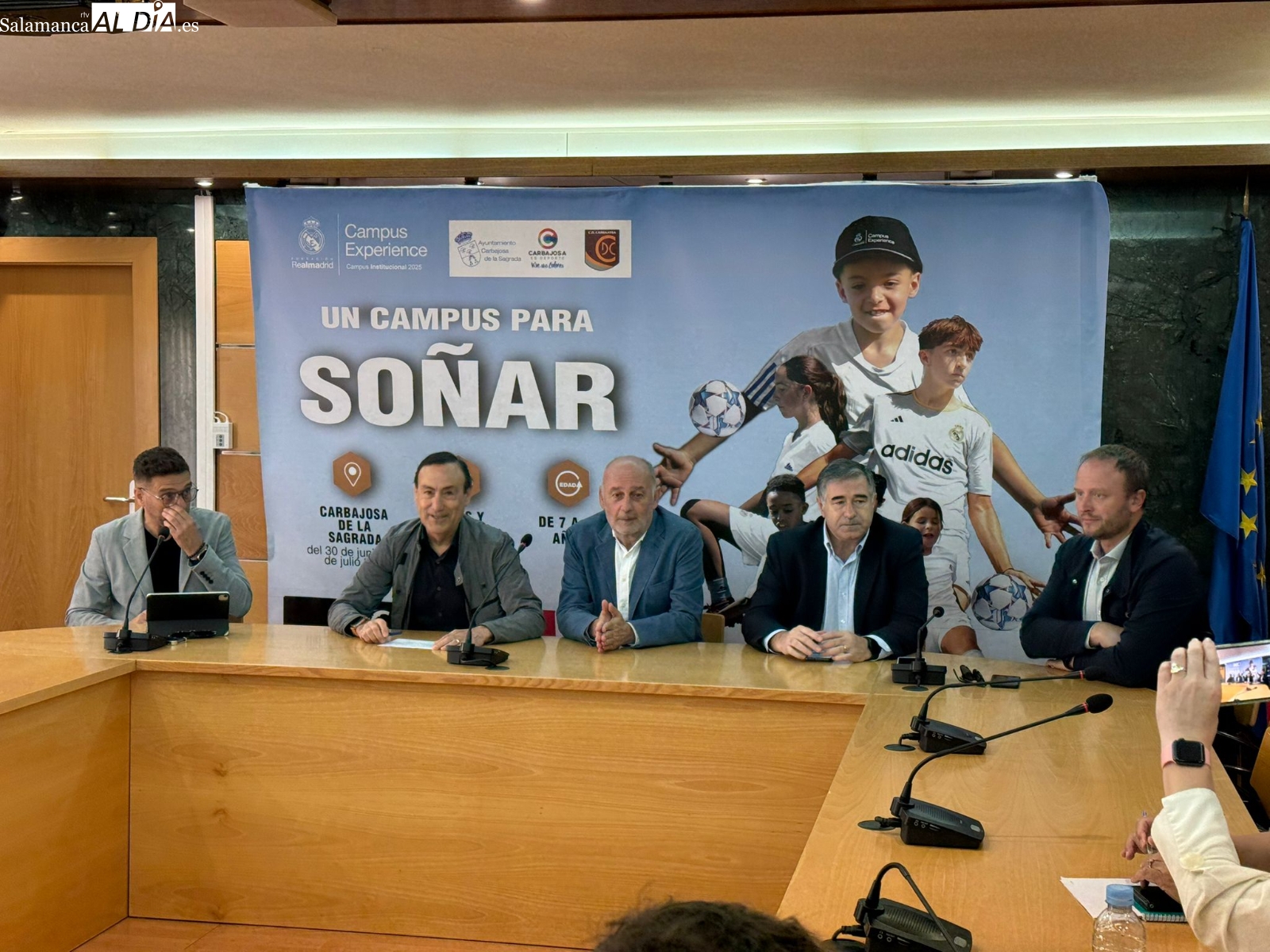 El Real Madrid llega a Carbajosa con su campus de fútbol para el verano