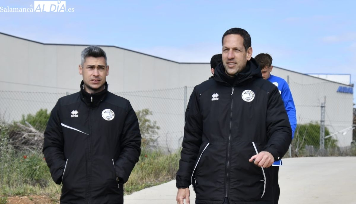 Acciari abre la puerta de la titularidad a De la Nava en Bilbao: Mañana va a ser un jugador importante para Unionistas