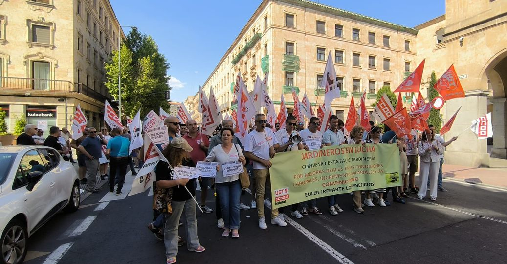 Los jardineros alzan la voz: concentración en Salamanca por un convenio que afecta a 267 trabajadores