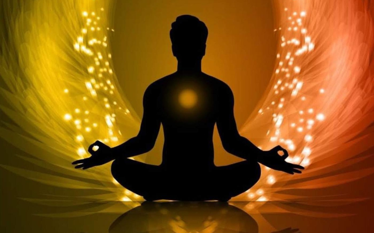 Vitigudino se adentra en el universo de las constelaciones familiares para sanar lazos invisibles