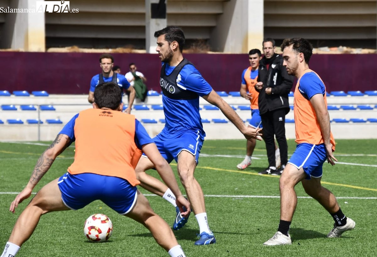 FOTOS | Unionistas retoma el pulso de los entrenamientos con dos ausencias y la recuperación de Álvaro Gómez