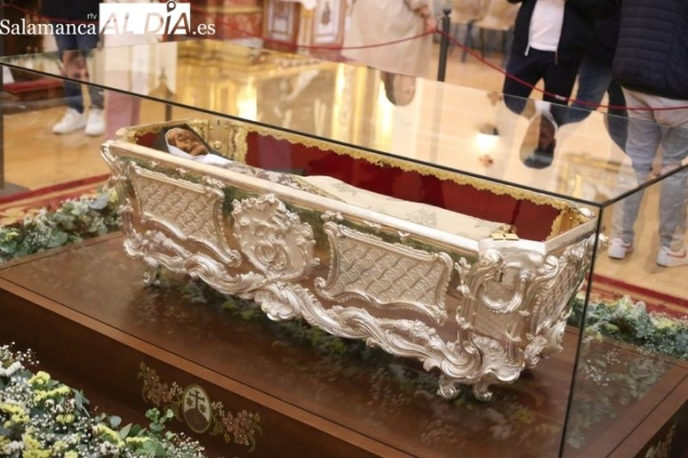 Cultura afirma que su decisión de no mostrar restos humanos solo aplica a Museos Estatales ante el caso de Santa Teresa en Alba de Tormes