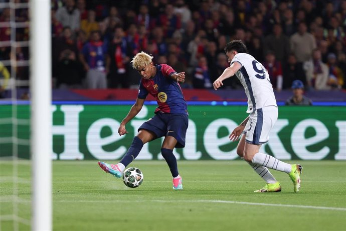 Barça e Inter firman un empate de altura y el Meazza decidirá (3-3)