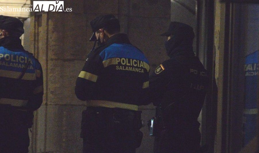 Una agresión y varios decomisos de drogas protagonizan la madrugada en Salamanca