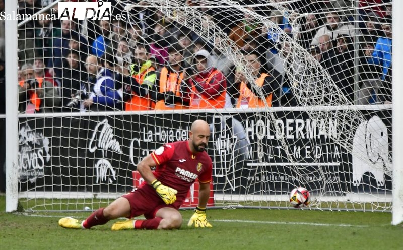 El mítico portero español, campeón del mundo y que visitó Salamanca en los últimos años, que se retira del fútbol