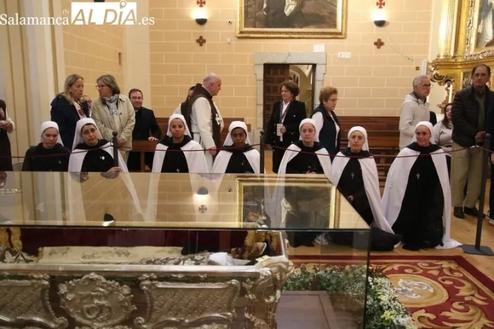 El inesperado regalo de oro a Santa Teresa que lleg&oacute; desde Croacia a Alba de Tormes | Imagen 2