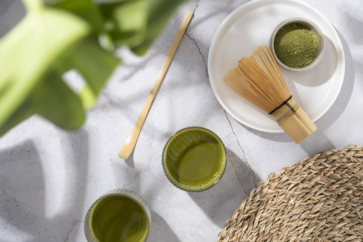 Matcha: Beneficios, Propiedades y Cómo Prepararlo en Casa con Productos de Amazon