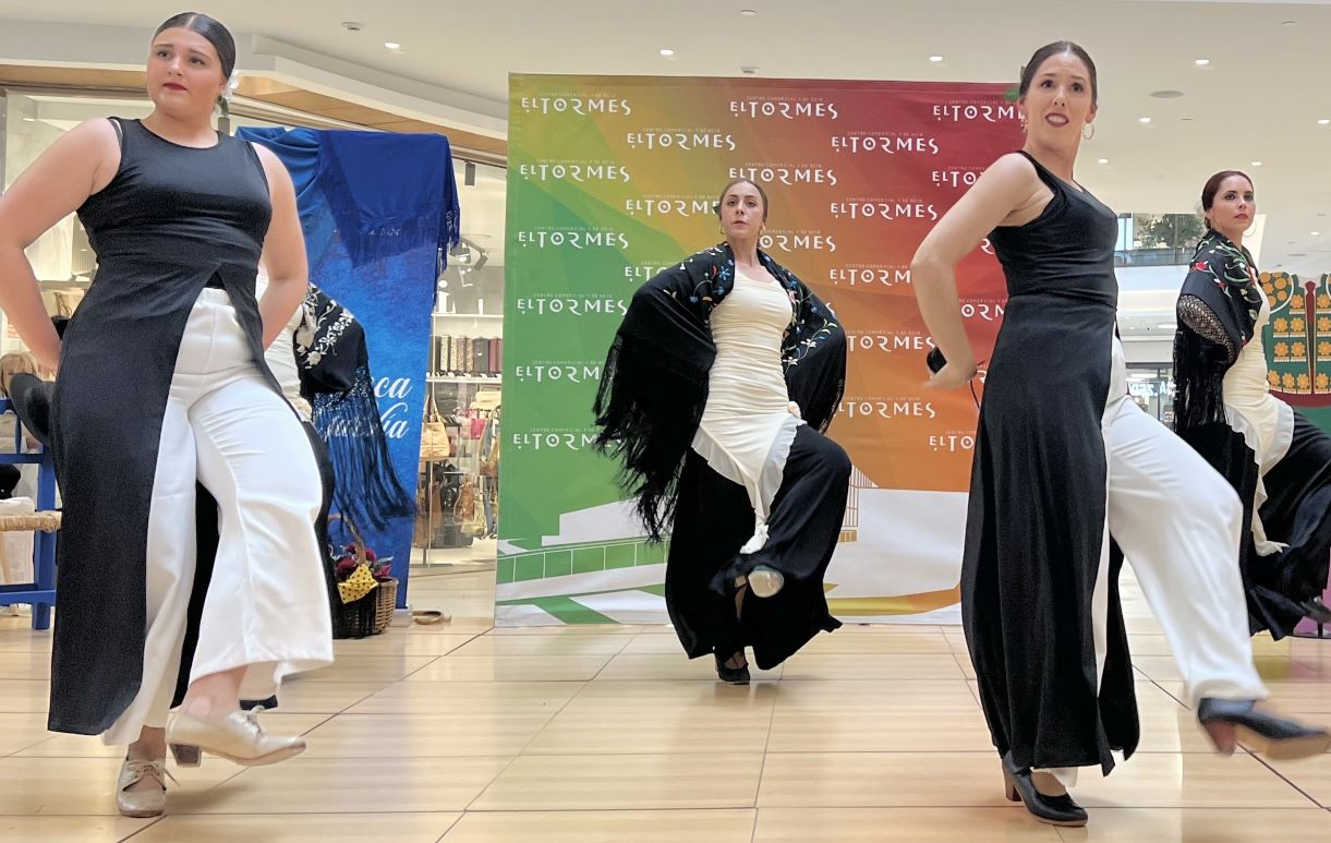 El Tormes acogerá cursos intensivos de sevillanas y flamenco 
