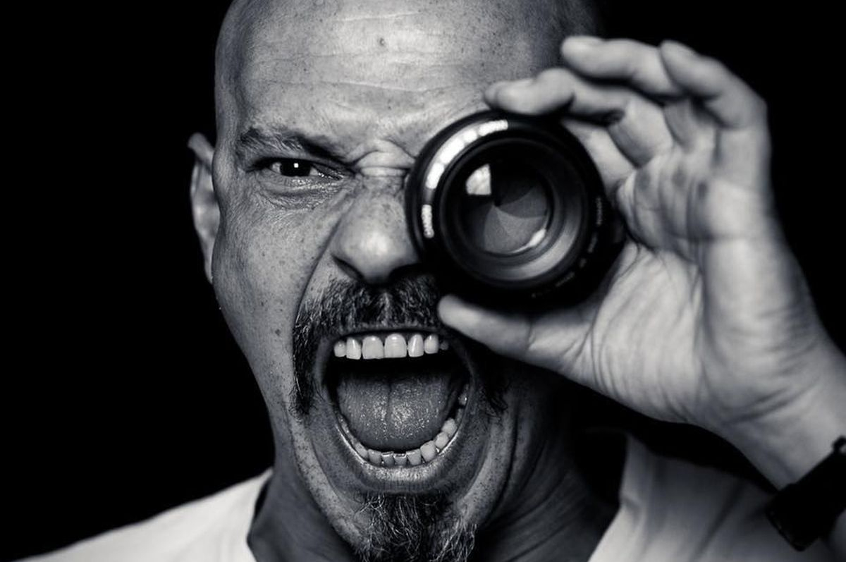 Mis lectores se encontrarán muchas sorpresas, avisa César Pérez Gellida, que presenta novela en Salamanca